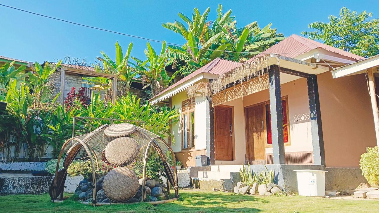 Lontart Guesthouse Nggorang Экстерьер фото